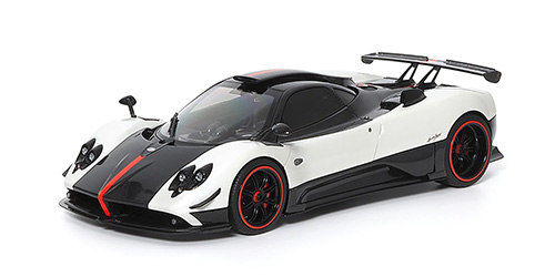 PAGANI ZONDA CINQUE COUPE – 2009 – BIANCO BENNY (850601001) 1:18 model