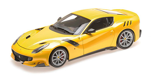 FERRARI F12 TDF – GIALLO TRI-STRATO 1:18 model