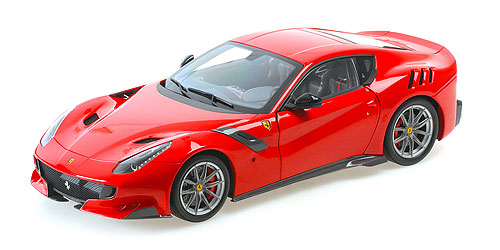 FERRARI F12 TDF – ROSSO CORSA 1:18 model