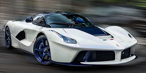 FERRARI LAFERRARI – WHITE/BLUE 1:18 model