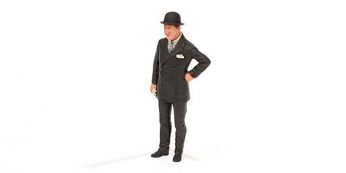 FIGURINE ETTORE BUGATTI – 1930 (POSITION 2) 1:18 model