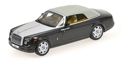 ROLLS ROYCE PHANTOM DROPHEAD COUPE – DIAMOND BLACK (05532DBK) 1:43 model
