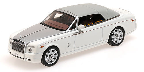 ROLLS ROYCE PHANTOM DROPHEAD COUPE – ENGLISH WHITE (05532EW) 1:43 model