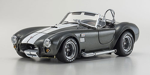 SHELBY COBRA 427 S/C – GREY – WITH WHITE STRIPE (08045GRW) 1:18 model