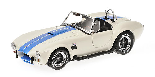SHELBY COBRA 427 S/C – WHITE – WITH BLUE STRIPE (08045W) 1:18 model