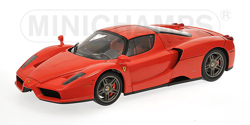 FERRARI ENZO (ROSSO SCUDERIA) 1:12 model