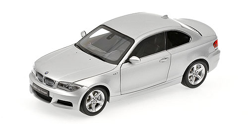 BMW 1 SERIES COUPE (E82) SILVER 1:18 model