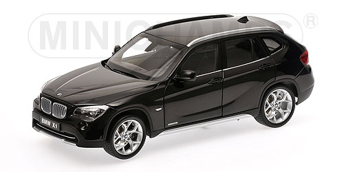 BMW X1 -SDRIVE (E84) – JET BLACK (08791BKS) 1:18 model