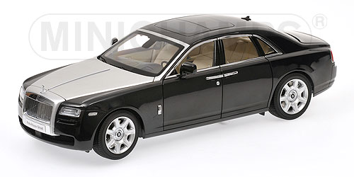 ROLLS ROYCE GHOST DIAMOND BLACK/SILVER 1:18 model