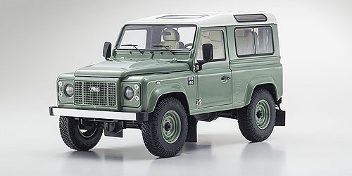 LAND ROVER DEFENDER 90 – LIGHT GREEN ‘HERITAGE’ (08901GGR) 1:18 model