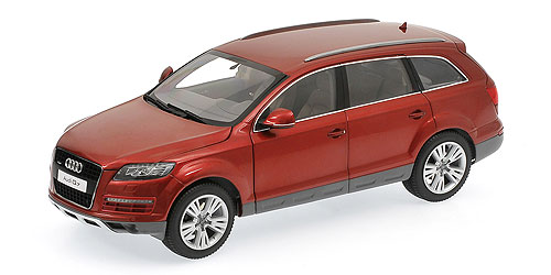 AUDI Q7 FACELIFT – GRANATO RED (09222R) 1:18 model