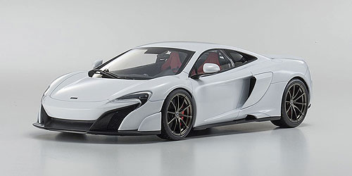MCLAREN 675LT – SILICA WHITE (C09541W) 1:18 model
